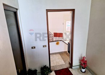 Hall / corridoio - Shop Via dell'Arca
 
6/A, Mascalucia - photo 7