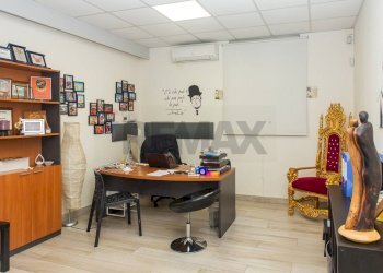 Ufficio - Locale Commerciale Via Fratelli Bandiera
 
77, Gravina di Catania - foto 29