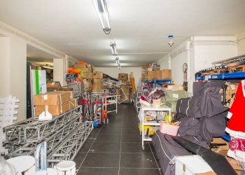 Dispensa di stoccaggio - Locale Commerciale Via Fratelli Bandiera
 
77, Gravina di Catania - foto 34