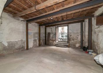 Parcheggio - Locale Commerciale Via Cristoforo Colombo
 
28, Catania - foto 4