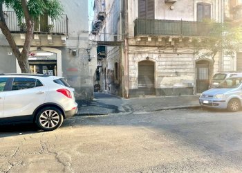 Edificio all\'aperto - Casa indipendente Via Plebiscito
 
187, Catania - foto 32