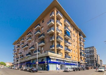 Edificio all\'aperto - Appartamento Via Luigi Rizzo
26, Catania - foto 3