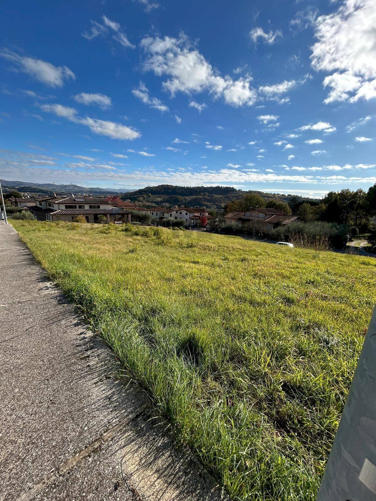 Vista delle montagne - Terreno edificabile Perugia - foto 2