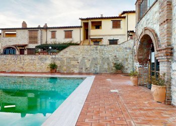 Piscina - Bilocale Strada Provinciale 421
 
18, Collazzone - foto 22