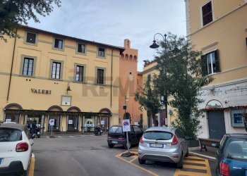 Edificio all\'aperto - Trilocale ANTONIO ONGARO
 
5, Nettuno - foto 45