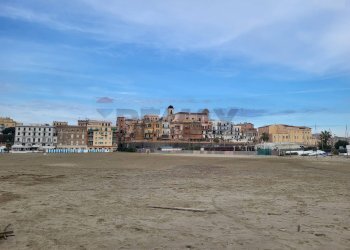 Vista dell\'acqua - Trilocale ANTONIO ONGARO
 
5, Nettuno - foto 46