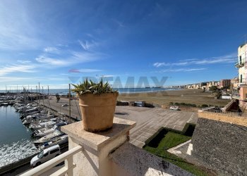 Vista dell\'acqua - Trilocale ANTONIO ONGARO
 
5, Nettuno - foto 12