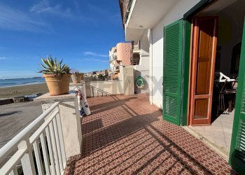 Balcone - Trilocale ANTONIO ONGARO
 
5, Nettuno - foto 23