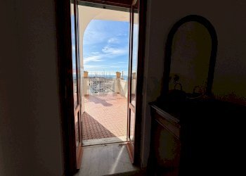 Hall / corridoio - Trilocale ANTONIO ONGARO
 
5, Nettuno - foto 28