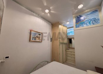 Camera / camera da letto - Trilocale ANTONIO ONGARO
 
5, Nettuno - foto 40