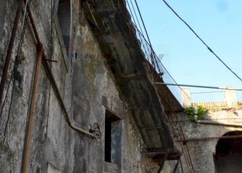 Edificio all\'aperto - Locale Commerciale Via Fago
17, Santa Venerina - foto 12