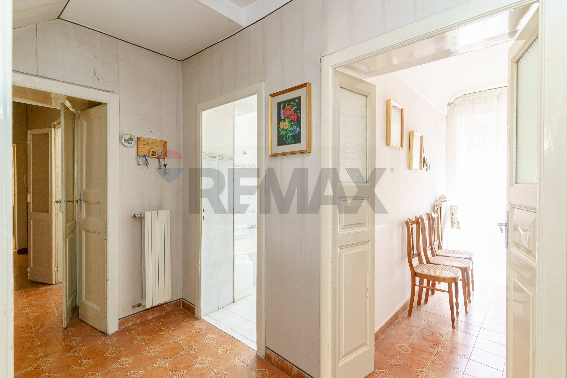 Hall / corridoio - Appartamento Via Roma
 
467, Enna - foto 3