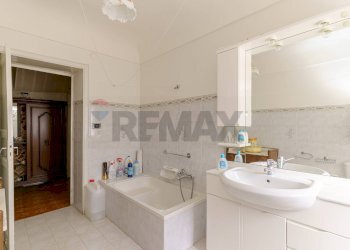 Bagno - Appartamento Via Roma
 
467, Enna - foto 14