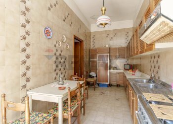 Cucina - Appartamento Via Roma
 
467, Enna - foto 41