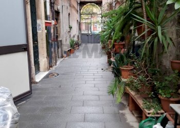 Edificio all\'aperto - Hotel via plebiscito
 
527, Catania - foto 1