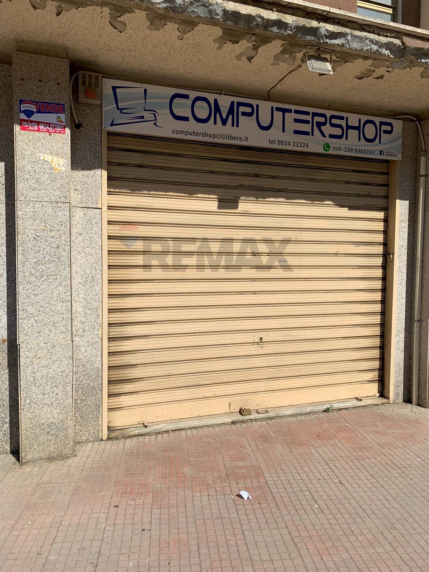 Edificio all\'aperto - Locale Commerciale Via Dei Mille
 
11d/11e, Caltanissetta - foto 2