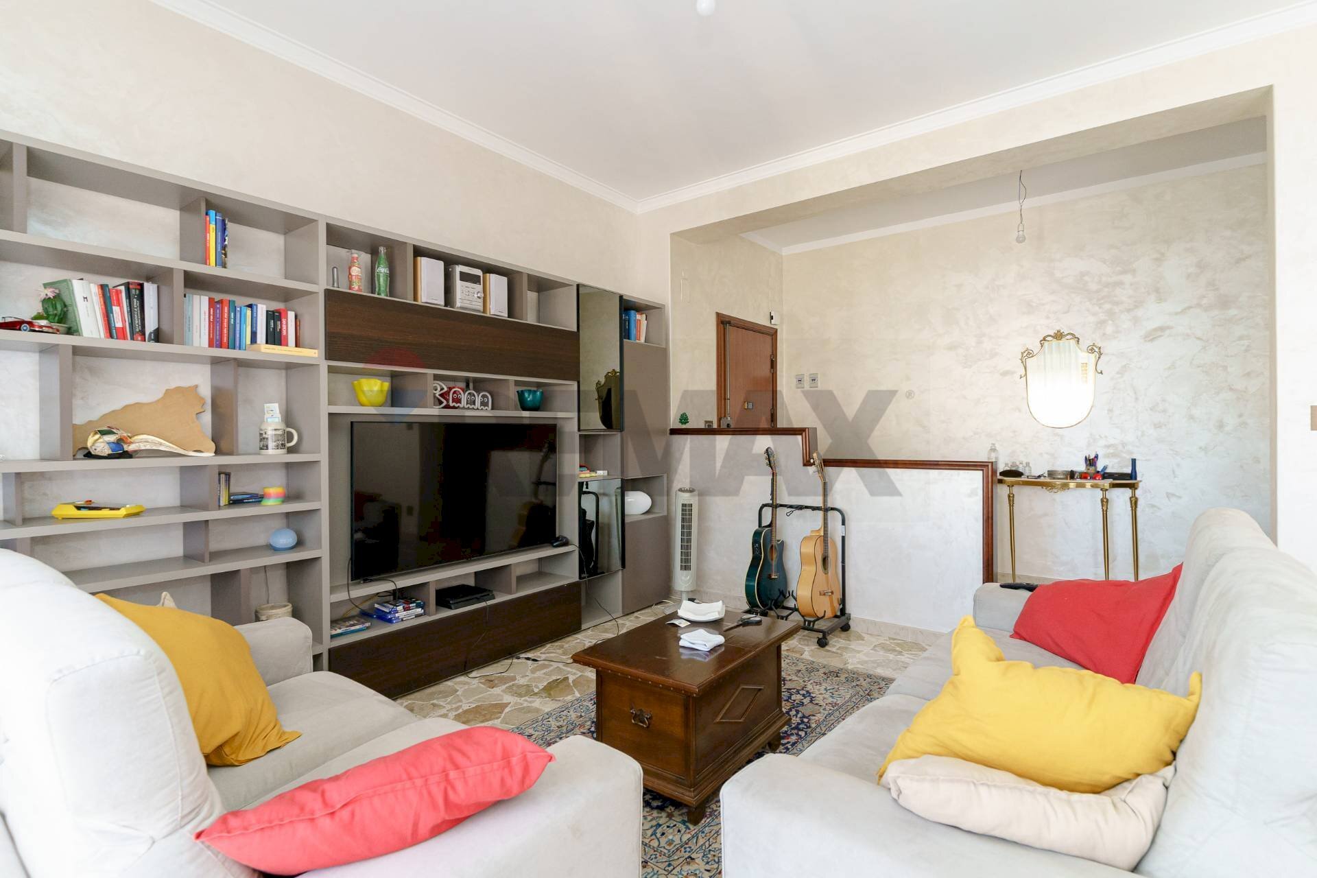 Soggiorno - Four-room apartment Via Alcide De Gasperi
 
17, Sant'Agata Li Battiati - photo 1