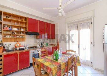 Cucina - Quadrilocale Via Alcide De Gasperi
 
17, Sant'Agata Li Battiati - foto 12