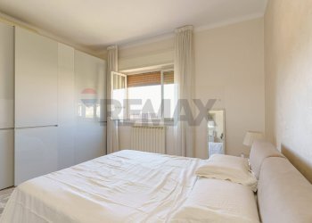 Camera / camera da letto - Quadrilocale Via Alcide De Gasperi
 
17, Sant'Agata Li Battiati - foto 23