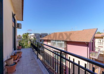 Balcone - Quadrilocale Via Alcide De Gasperi
 
17, Sant'Agata Li Battiati - foto 39