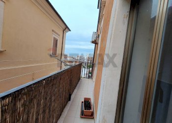 Balcone - Quadrilocale Corso Madonna della Libera
 
50, Rodi Garganico - foto 9