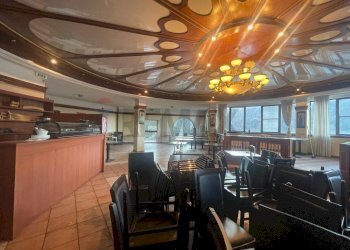 Sala da pranzo - Locale Commerciale s.s.260km 200-Loc Cermone, Pizzoli - foto 11