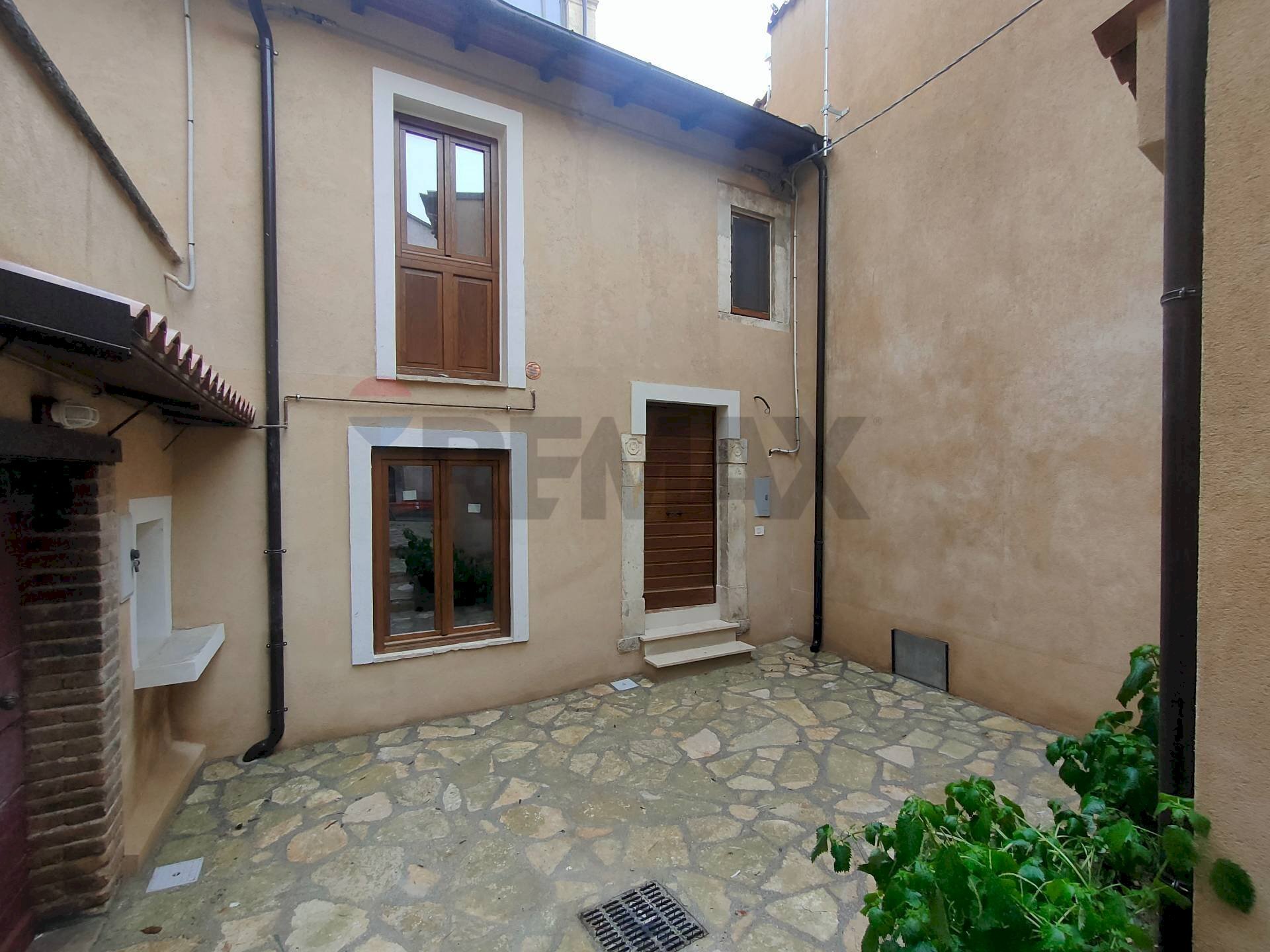 Casa all\'aperto - Casa semi indipendente VIA SAN TUSSIO, Prata d'Ansidonia - foto 1