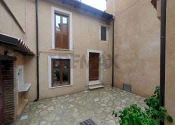 Casa all\'aperto - Casa semi indipendente VIA SAN TUSSIO, Prata d'Ansidonia - foto 1