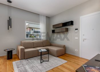 Soggiorno - Quadrilocale VIA MONTE GRAPPA, Treviolo - foto 8