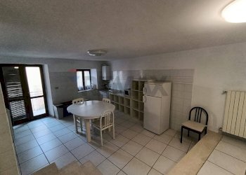 Sala da pranzo - Casa semi indipendente Via Agostino Baiocco
 
7, San Valentino in Abruzzo Citeriore - foto 6