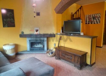 Soggiorno - Villa a Schiera via roma
 
207, Borgo San Siro - foto 27