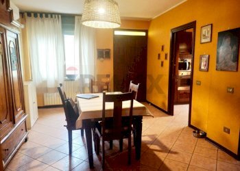 Sala da pranzo - Villa a Schiera via roma
 
207, Borgo San Siro - foto 28