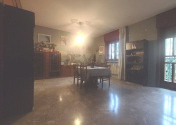 Sala da pranzo - Appartamento Rione Dei Preti
 
43, Foggia - foto 4