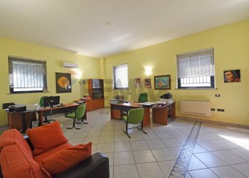 interno - Capannone Via di Salsola, Foggia - foto 14