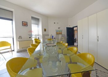 interno - Capannone Via di Salsola, Foggia - foto 22