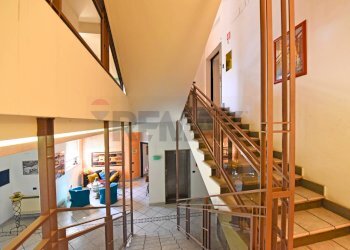 reception - Capannone Via di Salsola, Foggia - foto 31