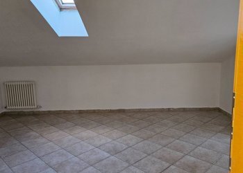 Foto 20 - Trilocale Pietro Germi
 
8, Fano - foto 20