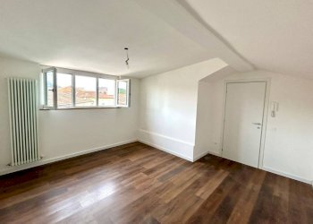 Foto 1 - Quadrilocale Viale Gorizia
 
sn, Pesaro - foto 1