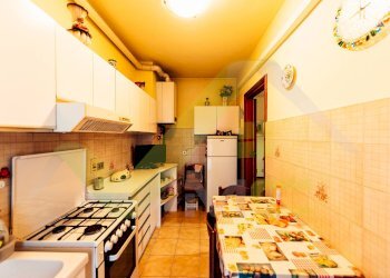 Foto 13 - Trilocale VIA C. OREGLIO
 
17, Melzo - foto 13