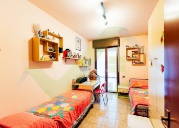 Foto 18 - Trilocale VIA C. OREGLIO
 
17, Melzo - foto 18