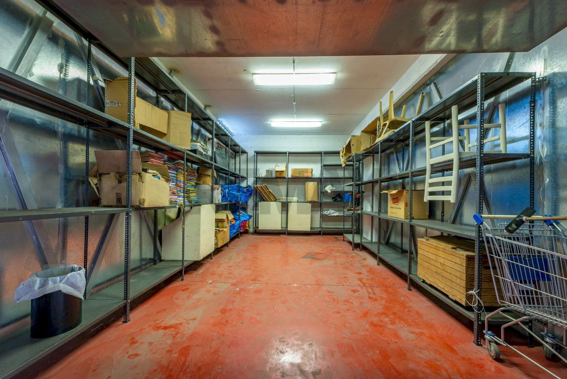 Dispensa di stoccaggio - Box via Casilina
 
1940, Roma - foto 2