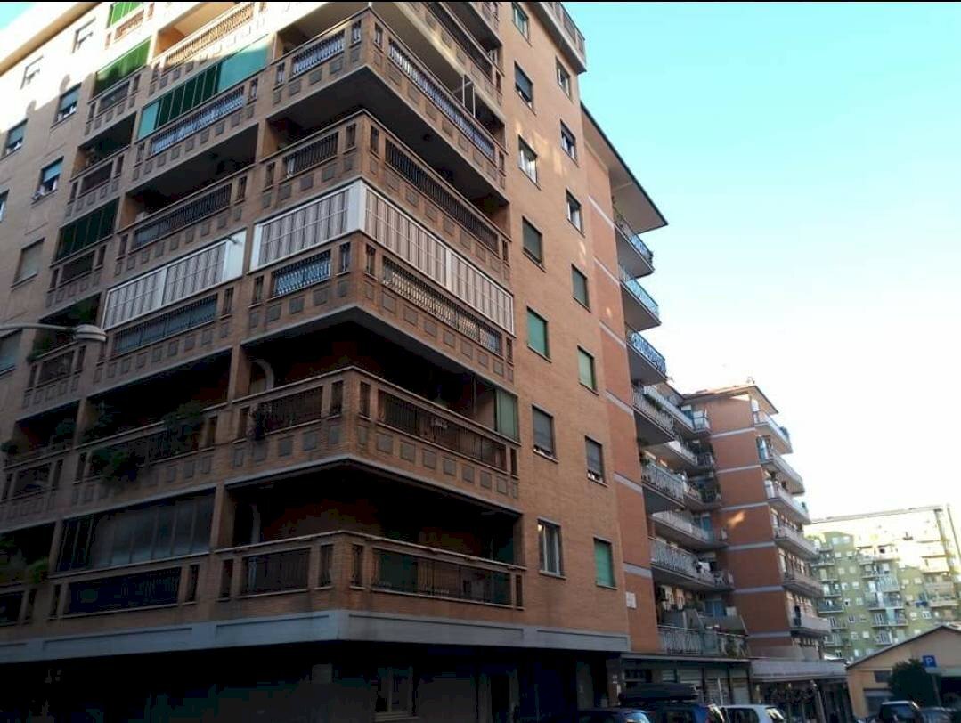 Foto 3 - Trilocale Via Federico Nansen
 
4, Roma - foto 3