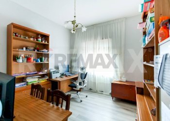 Ufficio - Villa Via Guatemala
 
14, Pomezia - photo 18