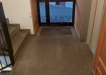 Hall / corridoio - Trilocale Bussero - foto 29