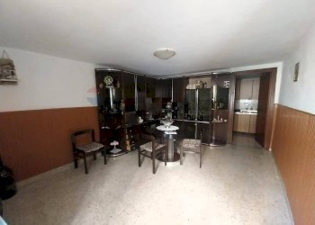 Sala da pranzo - Independent house vico Saverio Puglisi
 
26, Modica - photo 2