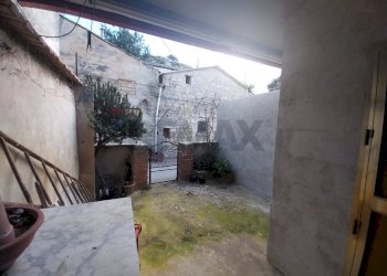 Terrazza - Independent house vico Saverio Puglisi
 
26, Modica - photo 13