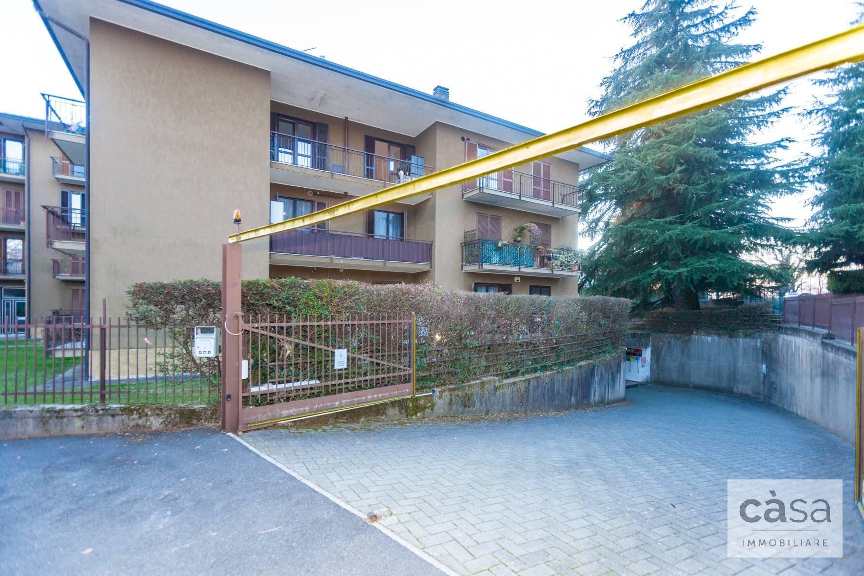 Foto 2 - Warehouse via santa maria maddalena
 
97, Varese - photo 2