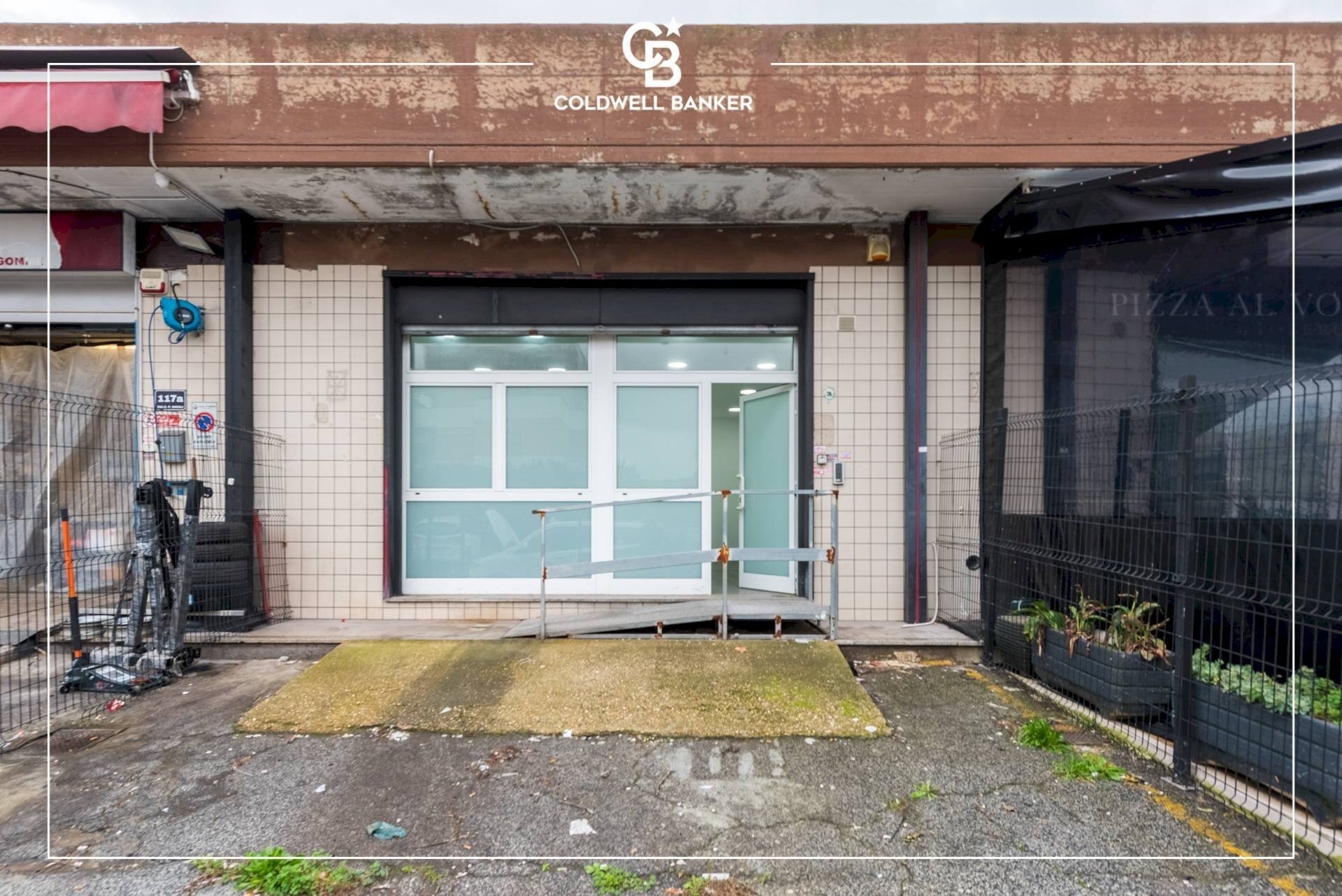 Foto 3 - Commercial Premises Via Carlo Pirzio Biroli
 
115, Ciampino - photo 3