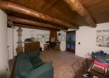 Soggiorno - Independent house VIA INTERNA DONNICI SUPERIORE
 
87, Cosenza - photo 15