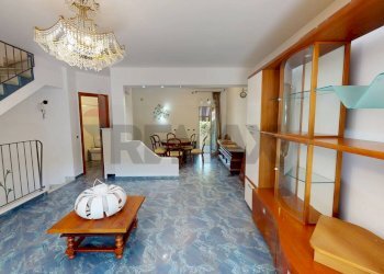 Soggiorno - Villa a Schiera Massa - foto 5